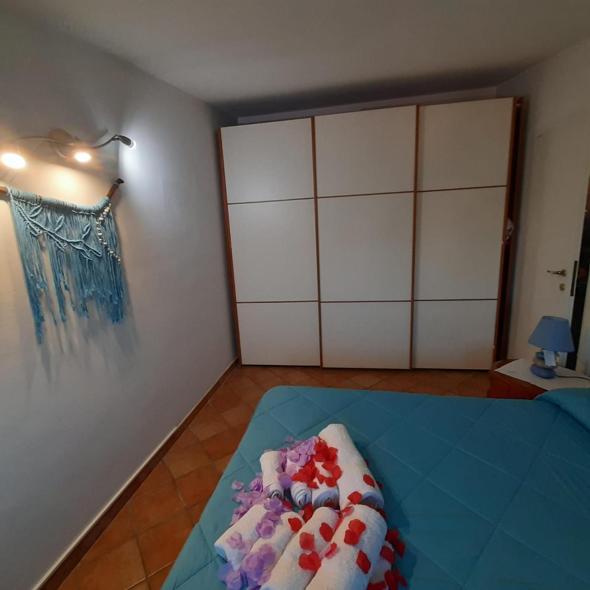La Terrazza Sul Faro Lägenhet Fiumicino Exteriör bild