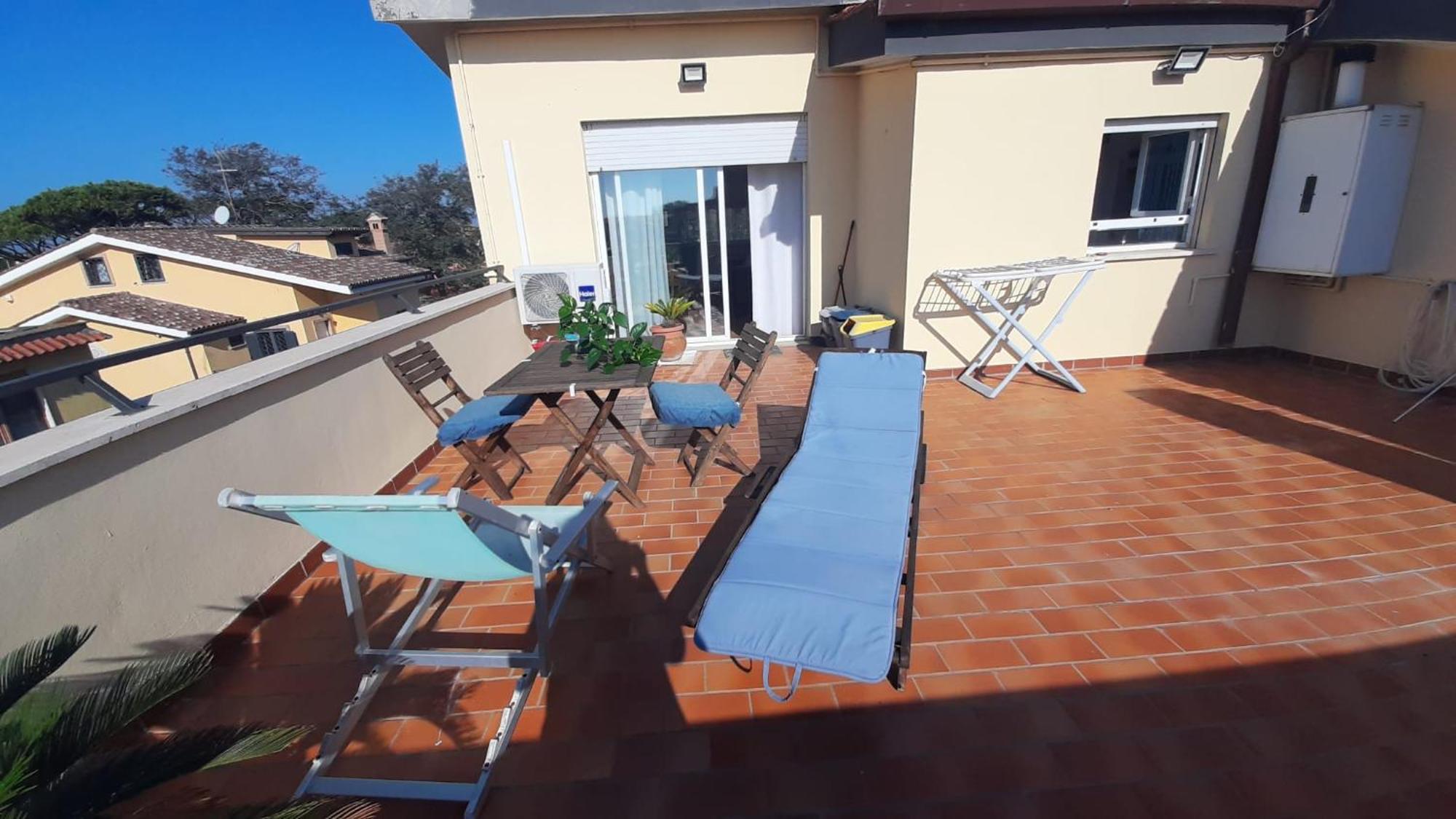 La Terrazza Sul Faro Lägenhet Fiumicino Exteriör bild