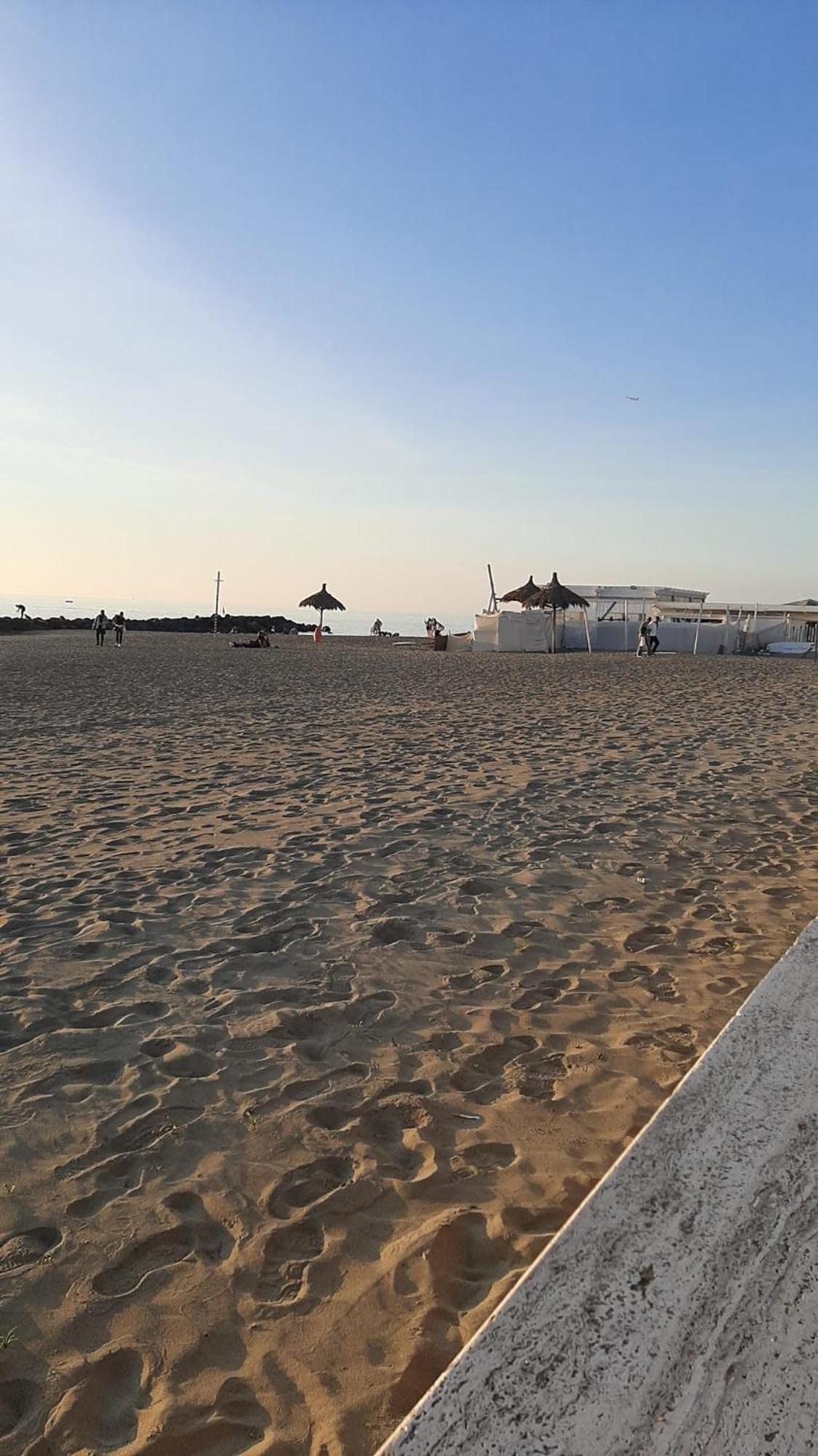La Terrazza Sul Faro Lägenhet Fiumicino Exteriör bild
